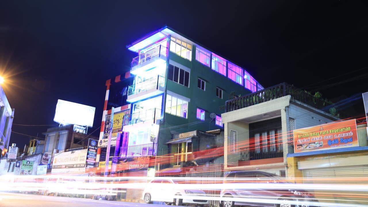 281 Kandy City Hostel & Rooms Deiyannewela Exterior foto